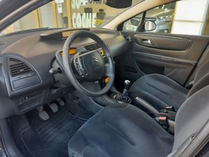 Citroën C4 1.6 HDi 110 Collection  - Foto 10