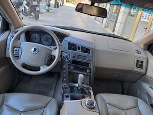 SsangYong Kyron 200Xdi Limited Auto  - Foto 8