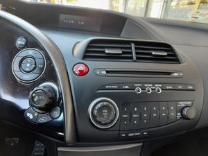 Honda Civic 2.2 i-CTDi Executive  - Foto 12