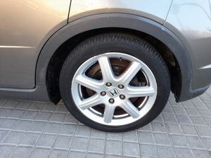 Honda Civic 2.2 i-CTDi Executive  - Foto 6