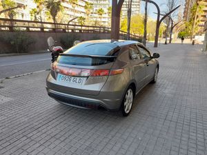Honda Civic 2.2 i-CTDi Executive  - Foto 4