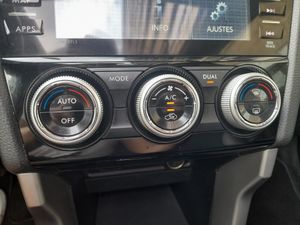Subaru Forester 2.0 TD Lineartronic Executive  - Foto 19