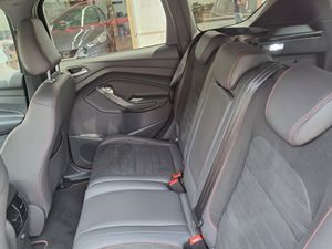 Ford Kuga 1.5 EcoBoost 132kW 4x4 ASS ST-Line Auto  - Foto 8