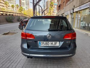 Volkswagen Passat Variant 2.0 TDI 140 Advance BMotion Tech  - Foto 6