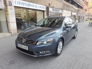 Volkswagen Passat Variant 2.0 TDI 140 Advance BMotion Tech  - Foto 2