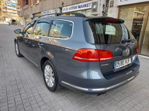 Volkswagen Passat Variant 2.0 TDI 140 Advance BMotion Tech  - Foto 7