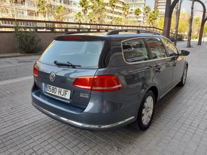 Volkswagen Passat Variant 2.0 TDI 140 Advance BMotion Tech  - Foto 5