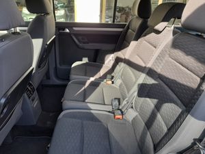 Volkswagen Touran 1.9 TDI 105cv DSG DPF Advance  - Foto 11