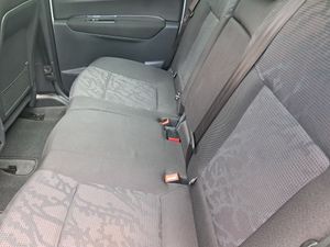 Peugeot 3008 Sport Pack 1.6 HDI 110 FAP  - Foto 11