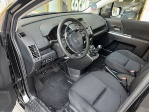 Mazda 5 2.0 Luxury  - Foto 12
