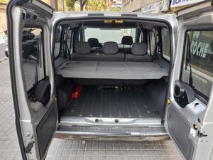Ford Transit Connect 1.8 TDCi 90cv Tourneo Freespace 230 L   - Foto 6