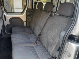 Ford Transit Connect 1.8 TDCi 90cv Tourneo Freespace 230 L   - Foto 7