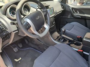 Mahindra XUV 500 XUV500 FWD 4X2 W6 7 plazas   - Foto 14