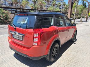 Mahindra XUV 500 XUV500 FWD 4X2 W6 7 plazas   - Foto 4