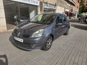Renault Clio Confort Dynamique 1.6 16v   - Foto 2