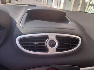Renault Clio Confort Dynamique 1.6 16v   - Foto 10