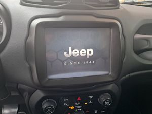 Jeep Renegade Night Eagle eHybrid 1.5 96kW(130CV) ATX  - Foto 11