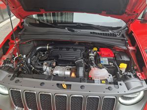 Jeep Renegade Night Eagle eHybrid 1.5 96kW(130CV) ATX  - Foto 20