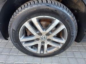 Volkswagen Touran 2.0 TDI 140 DSG Highline  - Foto 9