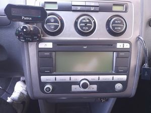 Volkswagen Touran 2.0 TDI 140 DSG Highline  - Foto 15