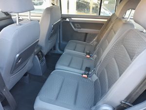 Volkswagen Touran 2.0 TDI 140 DSG Highline  - Foto 11