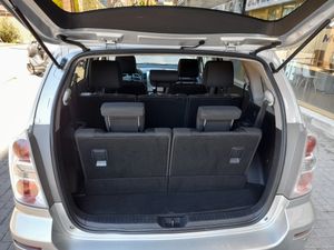 Toyota Corolla Verso 2.2 D-4D 136cv Luna  - Foto 6