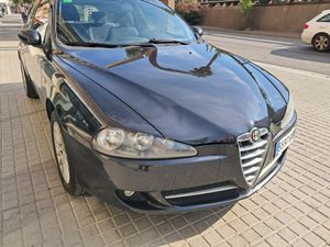 Alfa Romeo 147 1.6 TS 105CV Distinctive  - Foto 5