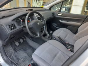 Peugeot 307 1.6  - Foto 9