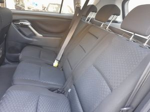 Toyota Verso 2.2 D4D 136 CV Luna   - Foto 7