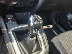 Nissan Qashqai 1.2i DIG-T S&S 360 S 4X2  - Foto 17