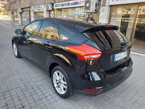Ford Focus 1.0 Ecoboost 92kW Titanium  - Foto 7