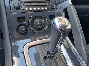 Peugeot 3008 Premium 1.6 HDI 110 FAP CMP  - Foto 13