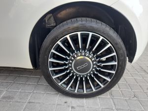 Fiat 500 0.9 Turbo TwinAir 77kW (105CV) Lounge  - Foto 7