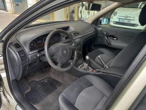 Renault Laguna Authentique 1.6 16V E4  - Foto 10