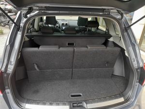 Nissan Qashqai+2 2.0 TEKNA SPORT 4X2 18