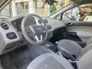 Seat Ibiza 1.4 16v 85cv Reference  - Foto 8