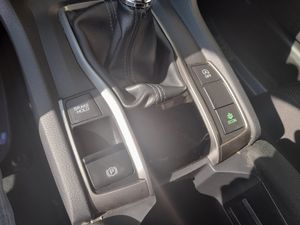Honda Civic 1.0 I-VTEC TURBO ELEGANCE NAV  - Foto 13