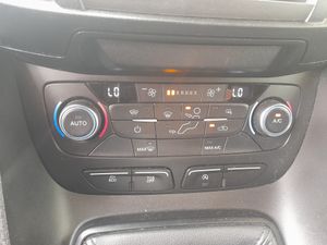 Ford Transit Connect 1.5 TDCi 100CV   - Foto 17