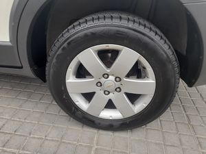 Chevrolet Captiva 2.2 VCDI 16V LT 7 Plazas FWD  - Foto 4