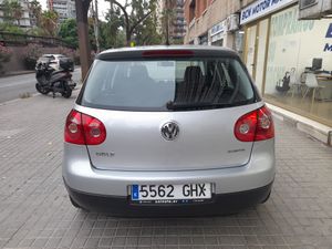 Volkswagen Golf 1.9 TDI 105cv BlueMotion Highline  - Foto 6
