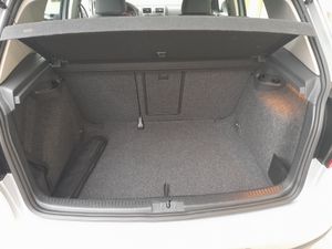 Volkswagen Golf 1.9 TDI 105cv BlueMotion Highline  - Foto 12