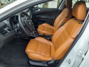 Alfa Romeo Giulietta 2.0 JTDm 170cv TCT Distinctive  - Foto 10