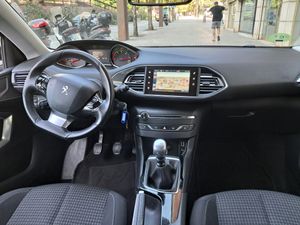 Peugeot 308 5p Business Line 1.6 BlueHDi 88KW (120CV  - Foto 10