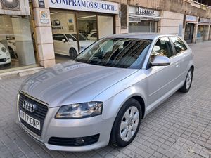Audi A3 1.9 TDI Attraction  - Foto 2