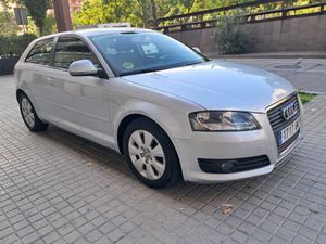 Audi A3 1.9 TDI Attraction  - Foto 5