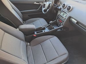 Audi A3 1.9 TDI Attraction  - Foto 7
