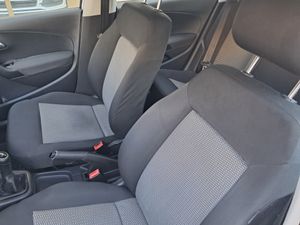 Volkswagen Polo 1.2 TDI 75cv BlueMotion  - Foto 9