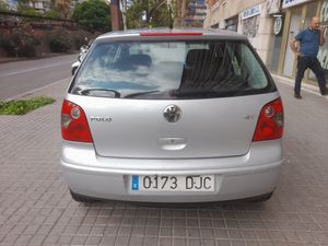 Volkswagen Polo 1.4 Advance 75CV  - Foto 6