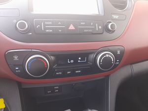 Hyundai i10 1.2 Style auto   - Foto 14