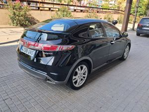 Honda Civic 1.8 i-VTEC Executive  - Foto 4